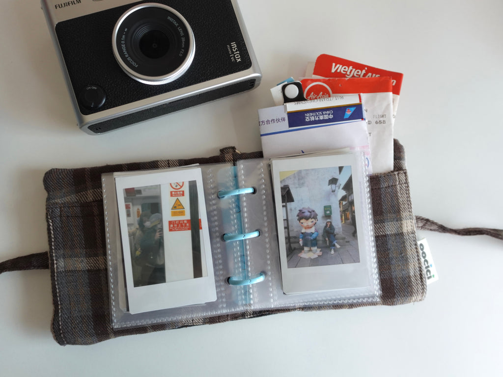 “The Lamp” – Fabric Polaroid Foto Album