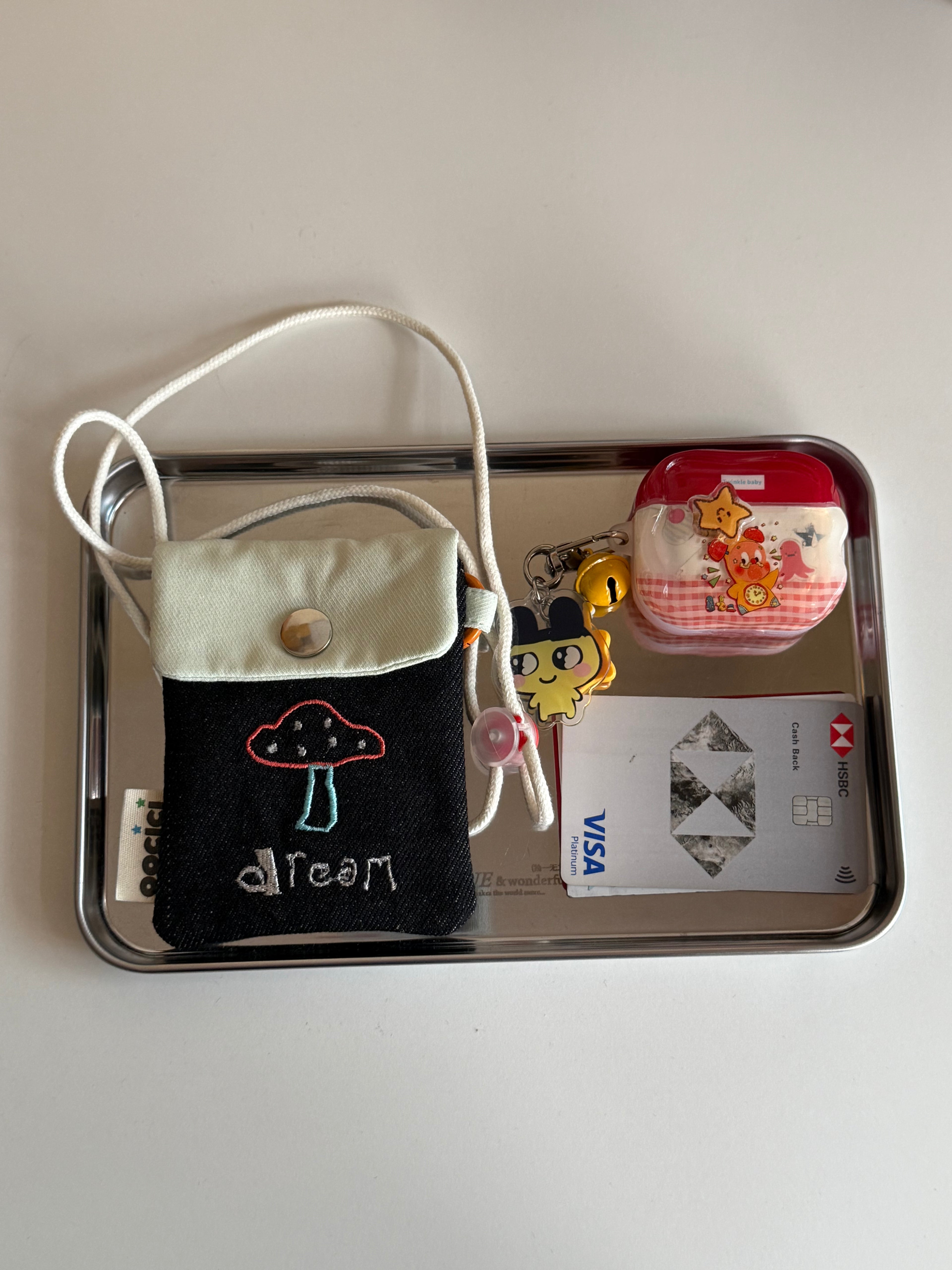 Little Wonders – mini pouch with neck strap