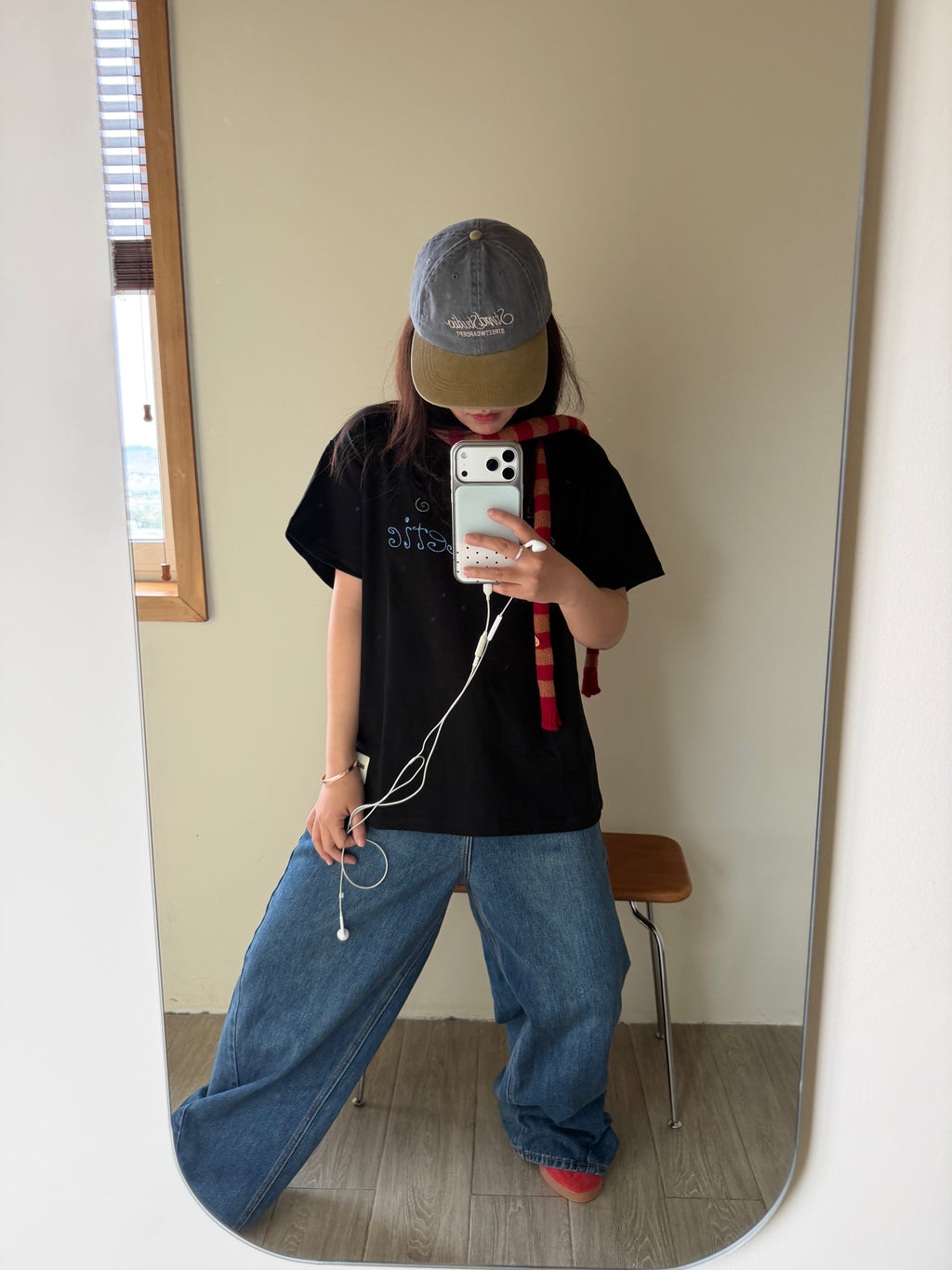 MAGNETIC STAR - EMBROIDERY T-SHIRT -  SS’26 COLLECTION