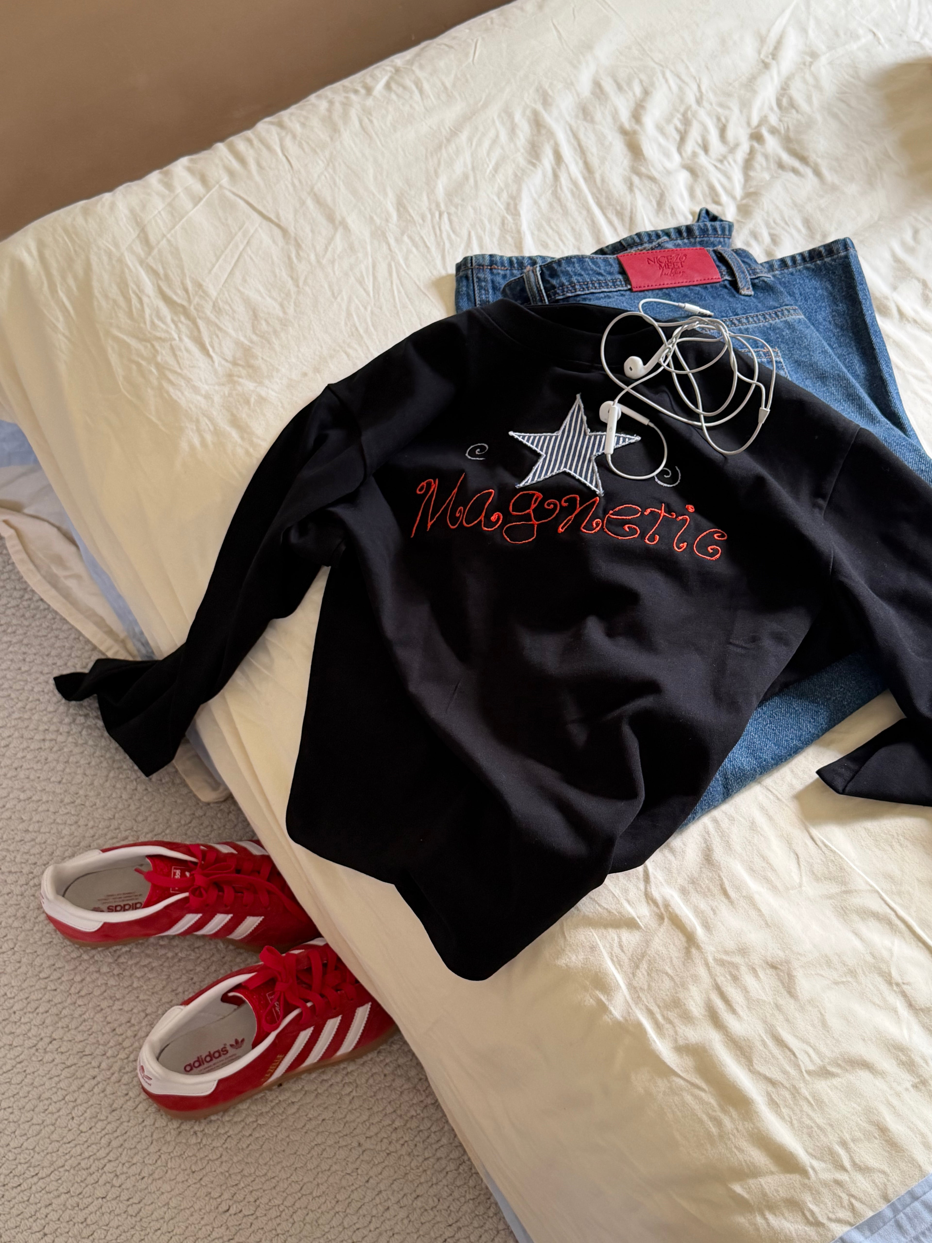 MAGNETIC STAR - EMBROIDERY T-SHIRT -  SS’26 COLLECTION