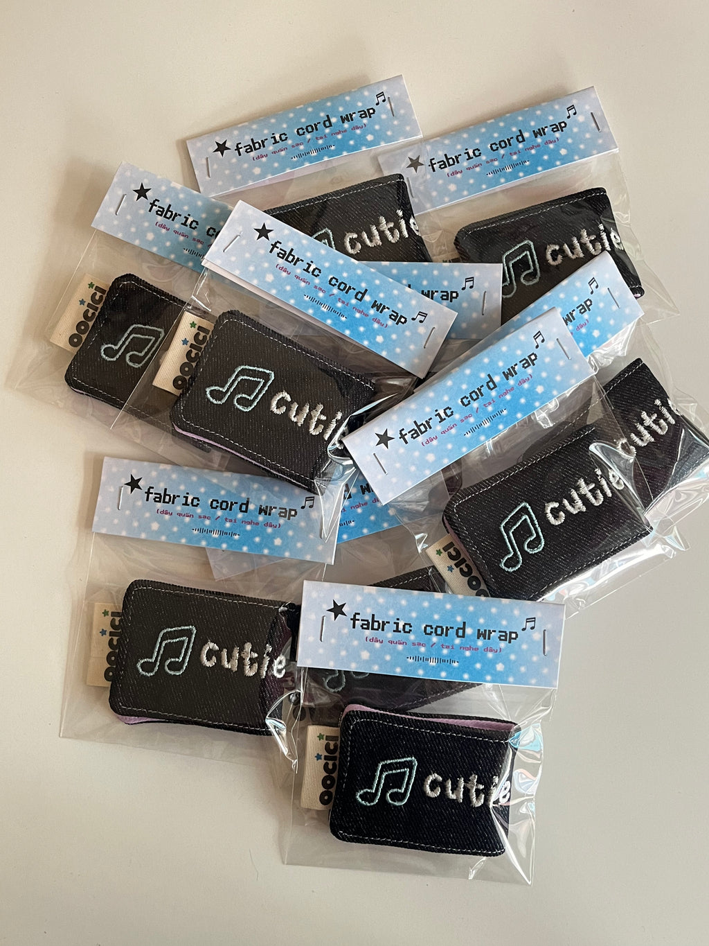 Fabric Cord Wrap – Đồ quấn dây sạc / tai nghe dây