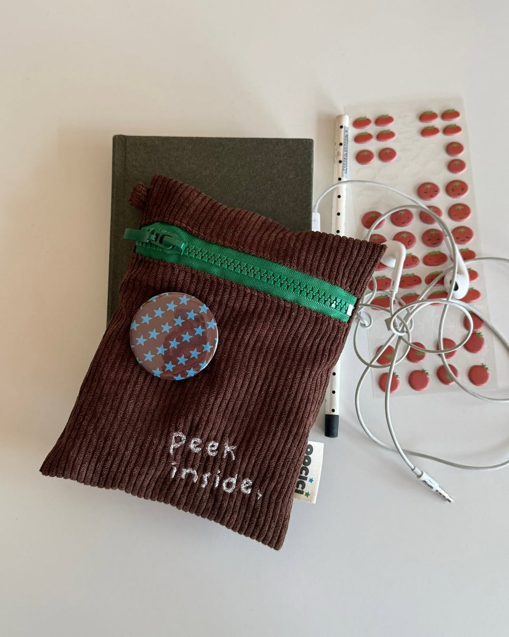 Peek Inside Zipper Pouch
